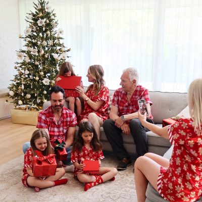 Christmas Day with the Family taking photos